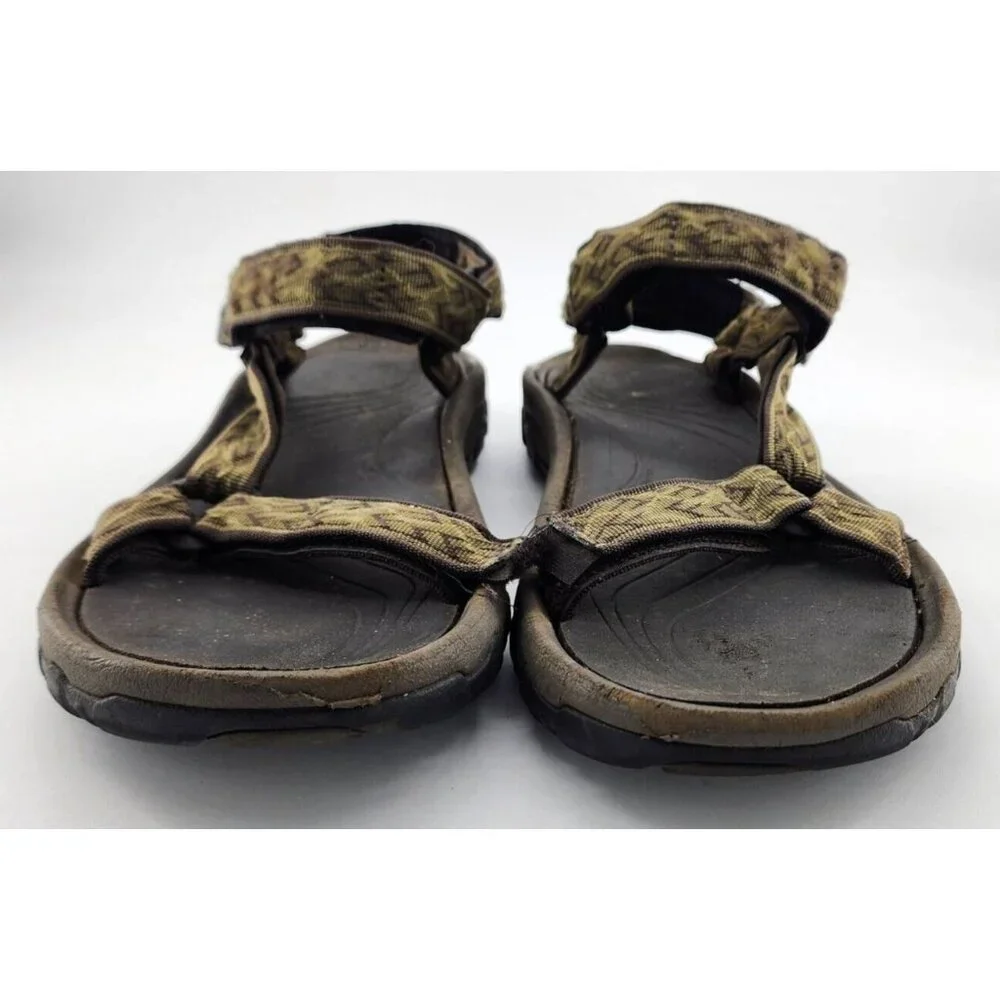 Teva hurricane strappy